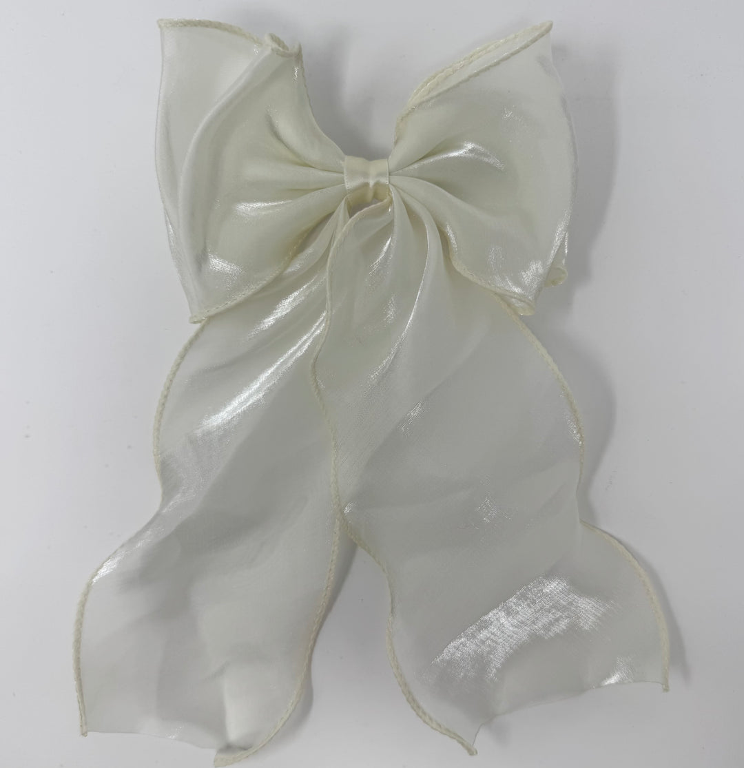 The Elegant Bow